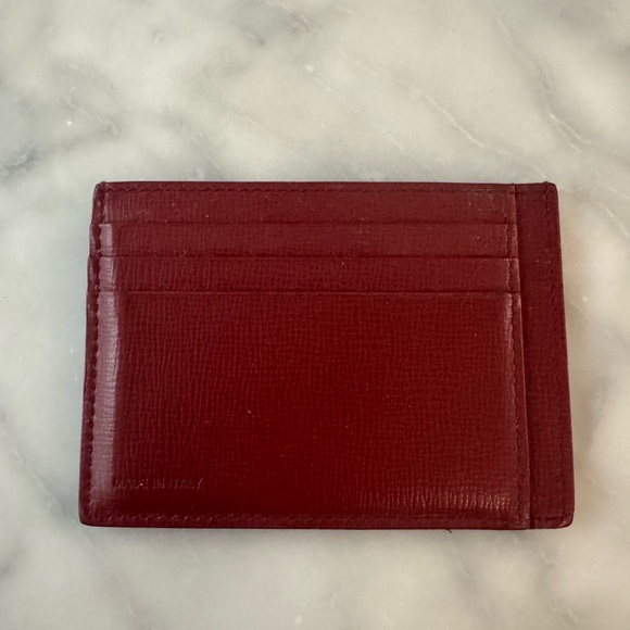 Burberry Leather Card Holder in Red (4.25x3’)  mint condition - Picture 2 of 7